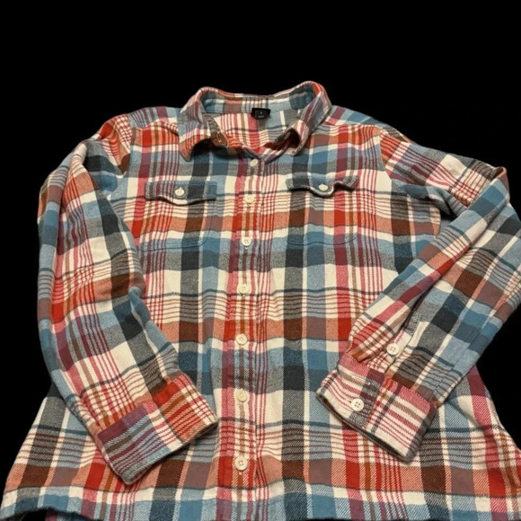 Patagonia button down shirt - Picture 1 of 1